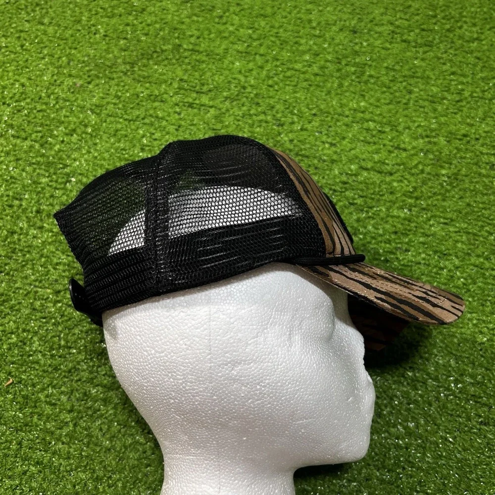 retro camo trucker hat Snabback mossy oak bottomland style Hunt‎ lift eat HLE